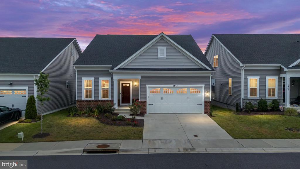 1645 VELVET LEAF LANE
