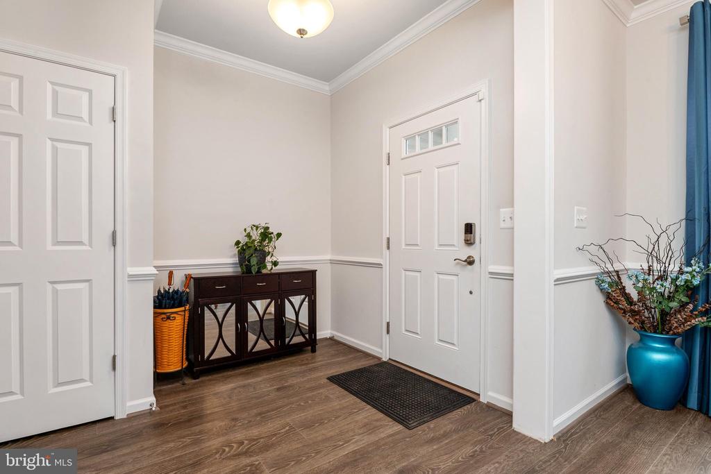 1645 VELVETLEAF LANE