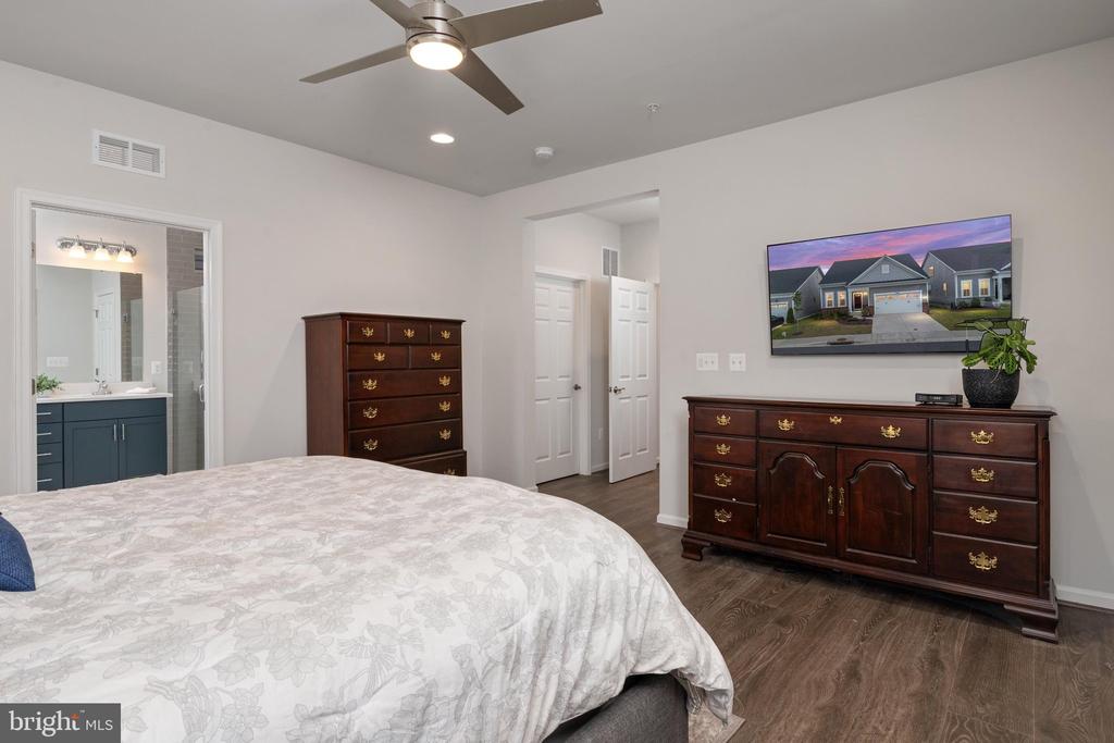 1645 VELVETLEAF LANE