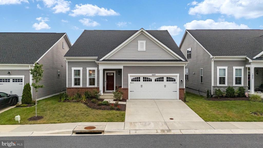 1645 VELVETLEAF LANE