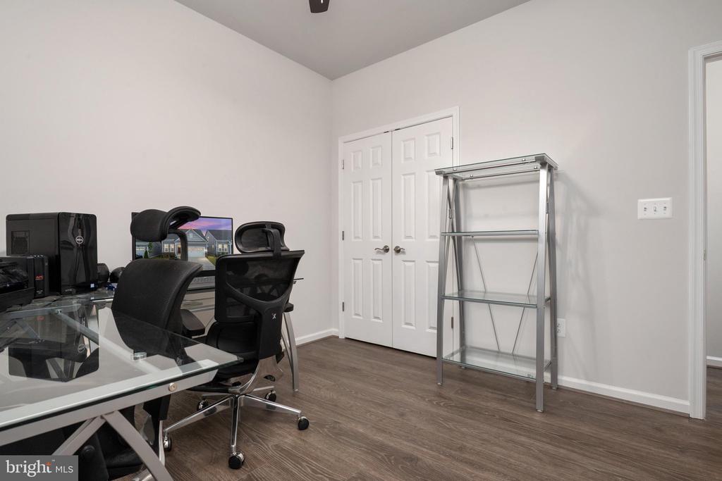 1645 VELVETLEAF LANE