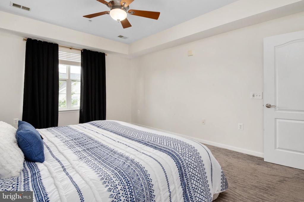 1409 WIGEON WAY Unit: 304