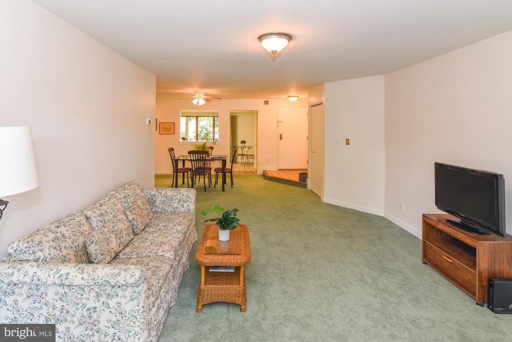 2004 QUAY VILLAGE COURT Unit: T1