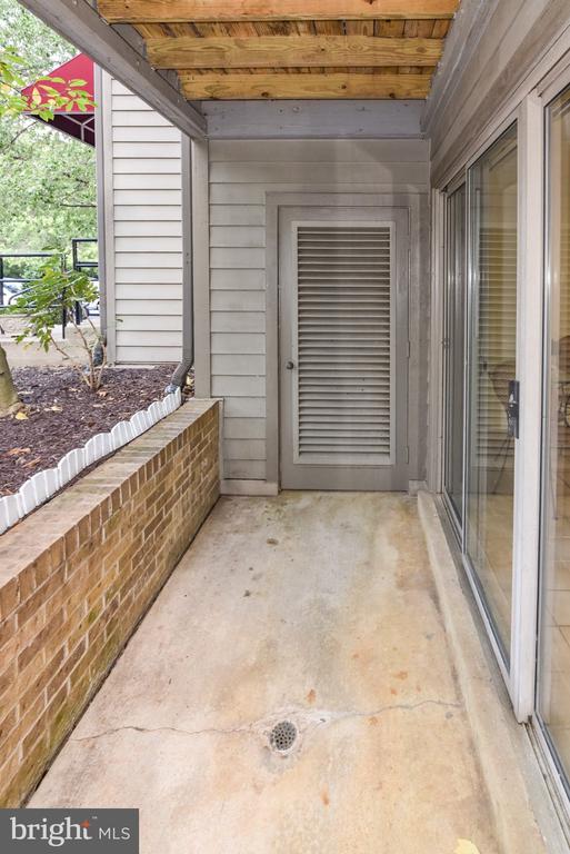 2004 QUAY VILLAGE COURT Unit: T1