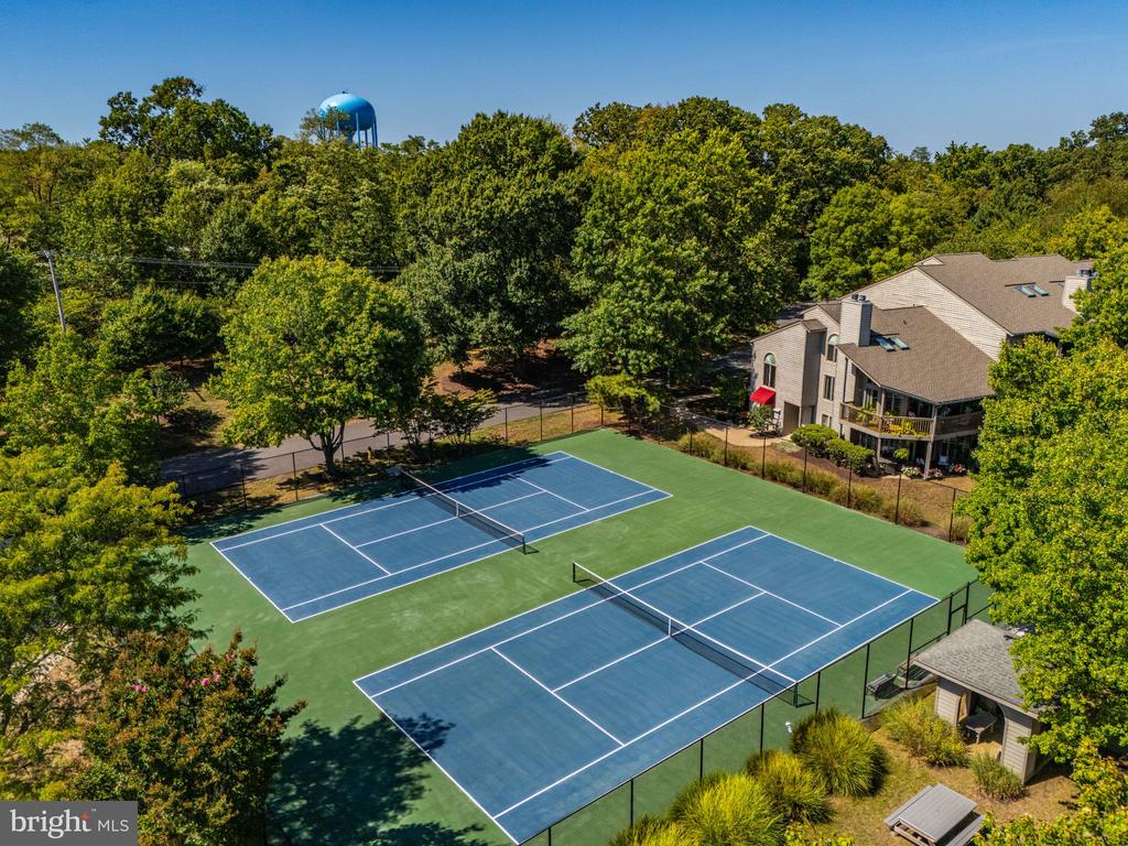 2004 QUAY VILLAGE COURT Unit: T1