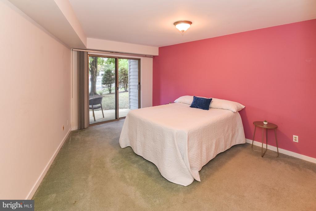 2004 QUAY VILLAGE COURT Unit: T1