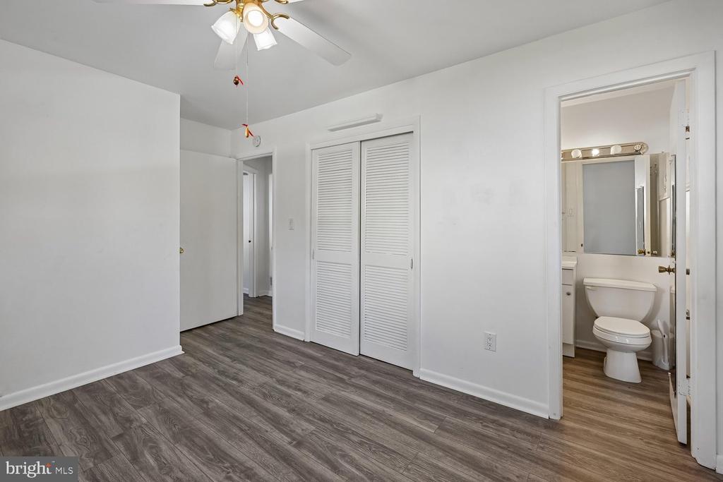 1185 BAYVIEW VISTA