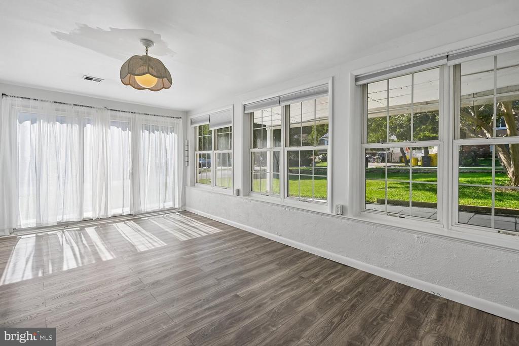 1185 BAYVIEW VISTA