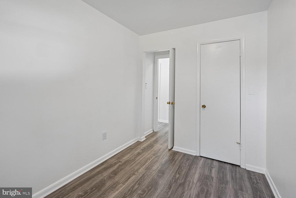 1185 BAYVIEW VISTA