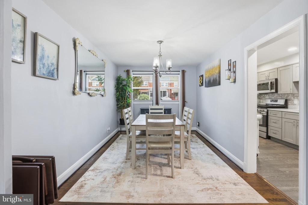 1542 CLAIRIDGE ROAD