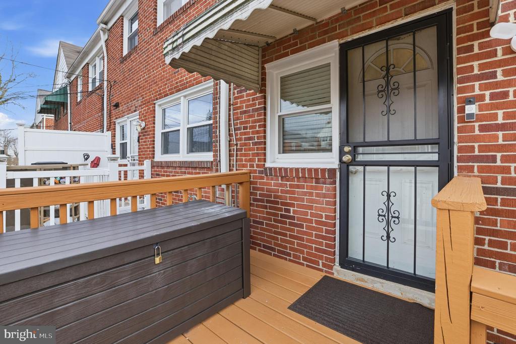 1542 CLAIRIDGE ROAD