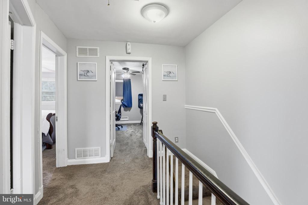 1542 CLAIRIDGE ROAD