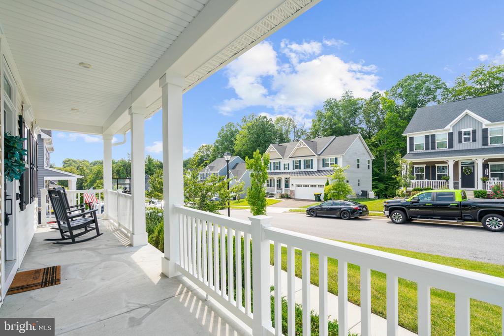 8308 LEGACY CIR