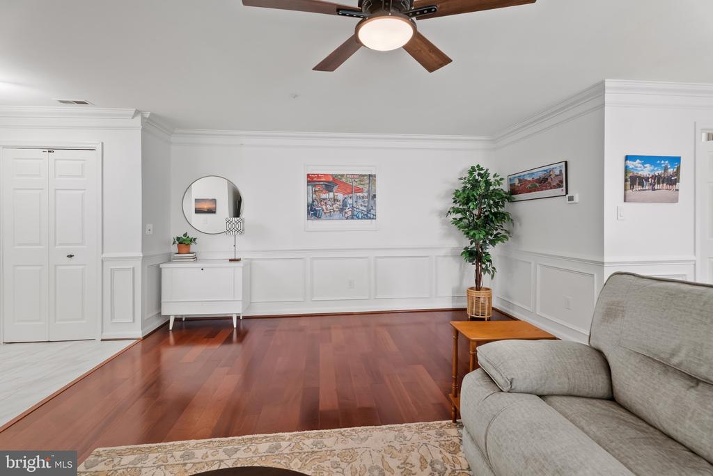 2406 DOMINION DRIVE Unit: 1B