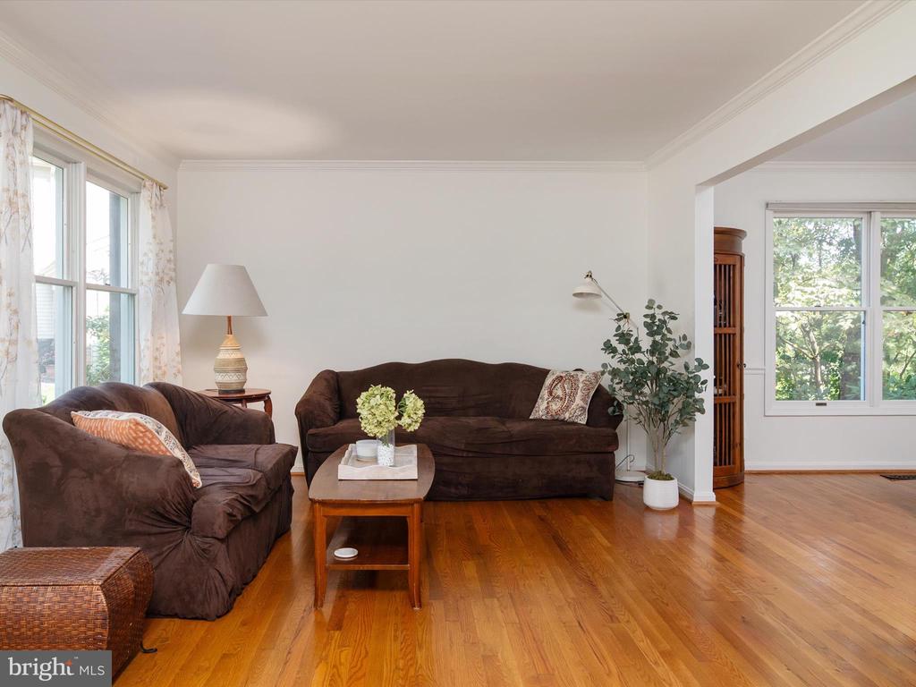 10286 BURLEIGH COTTAGE LANE