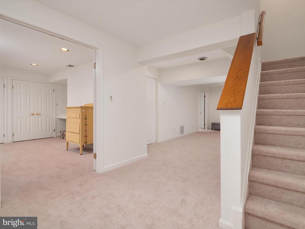 10286 BURLEIGH COTTAGE LANE