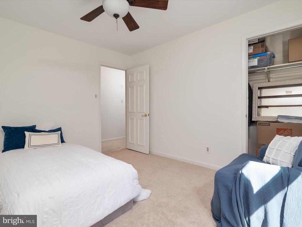 10286 BURLEIGH COTTAGE LANE