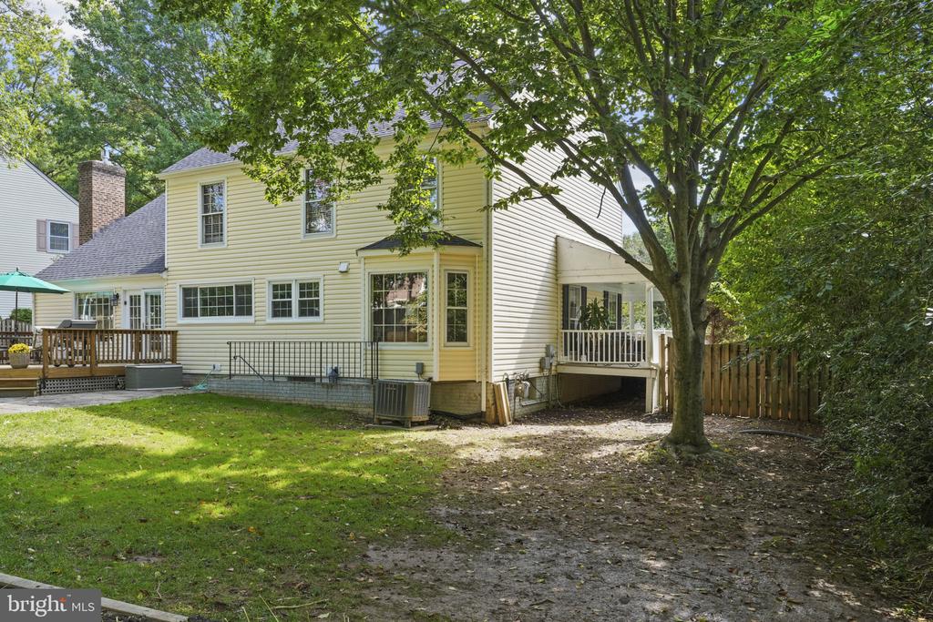 16924 CONTINENTAL COURT