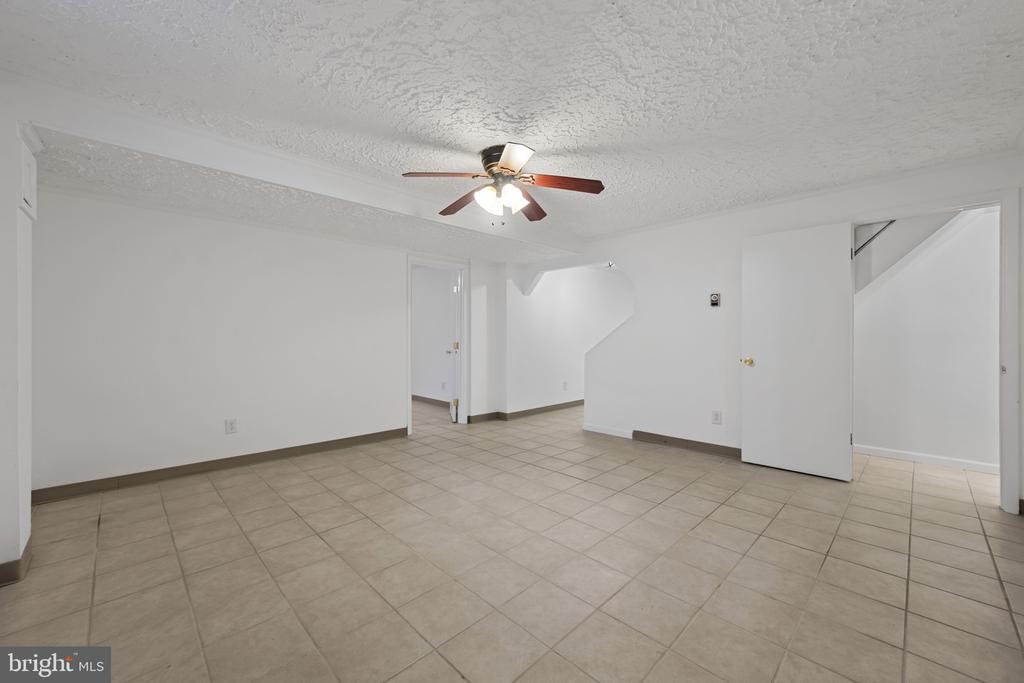 19724 MEREDITH DRIVE