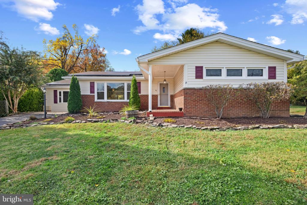 19724 MEREDITH DRIVE
