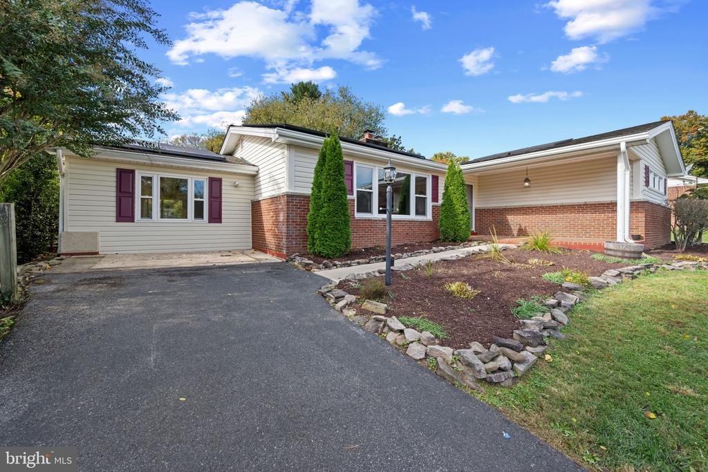 19724 MEREDITH DRIVE