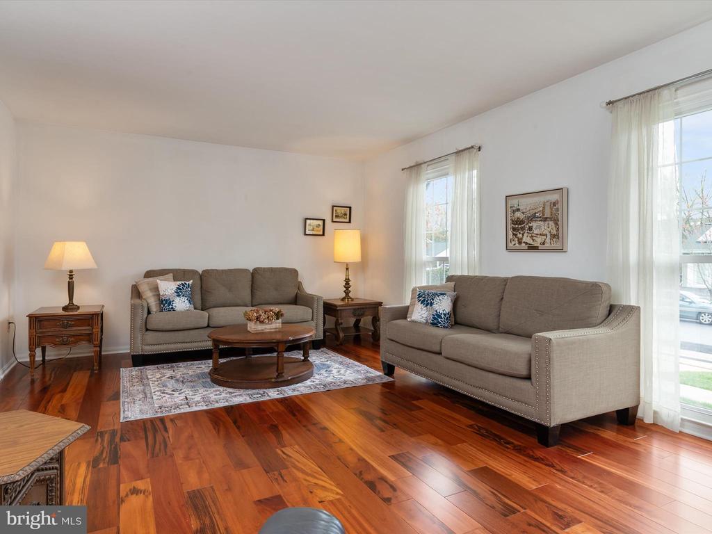 11804 MONTAGUE DRIVE