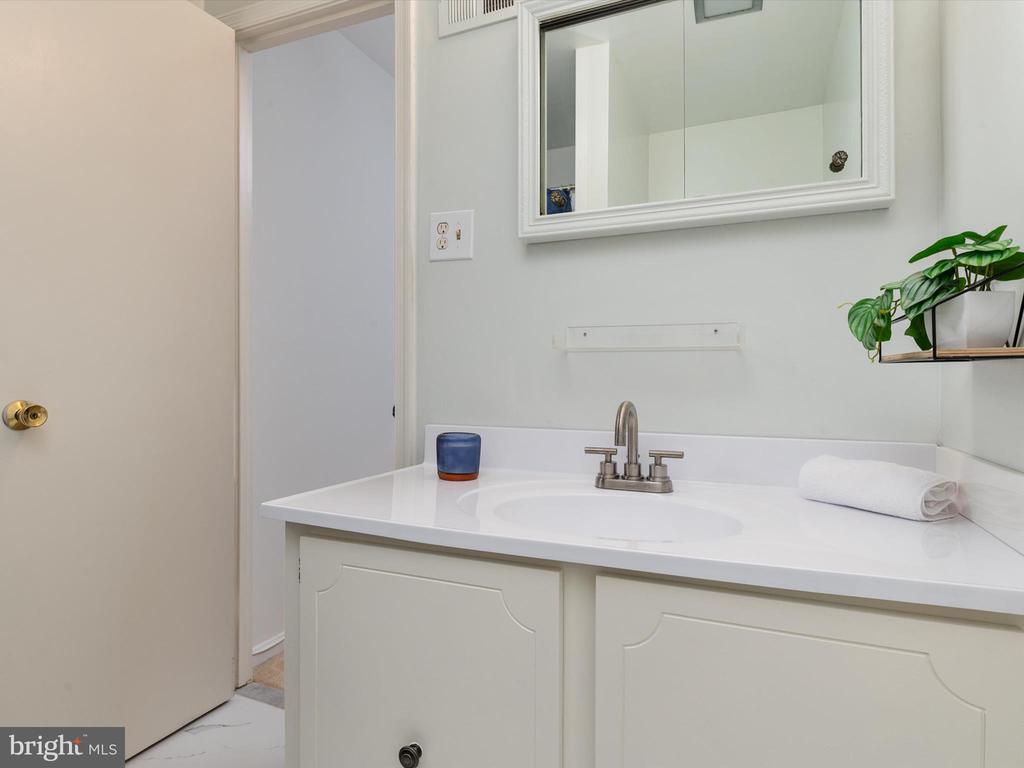 11804 MONTAGUE DRIVE