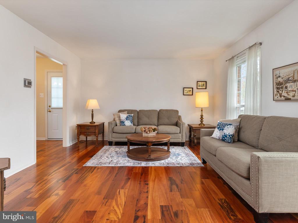11804 MONTAGUE DRIVE