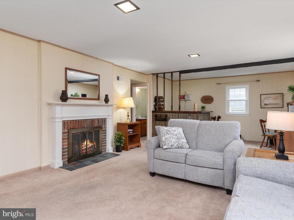 11804 MONTAGUE DRIVE