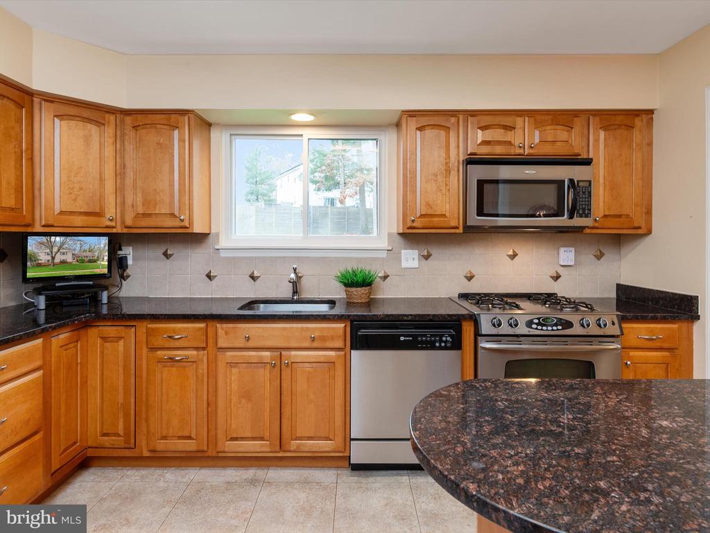 11804 MONTAGUE DRIVE