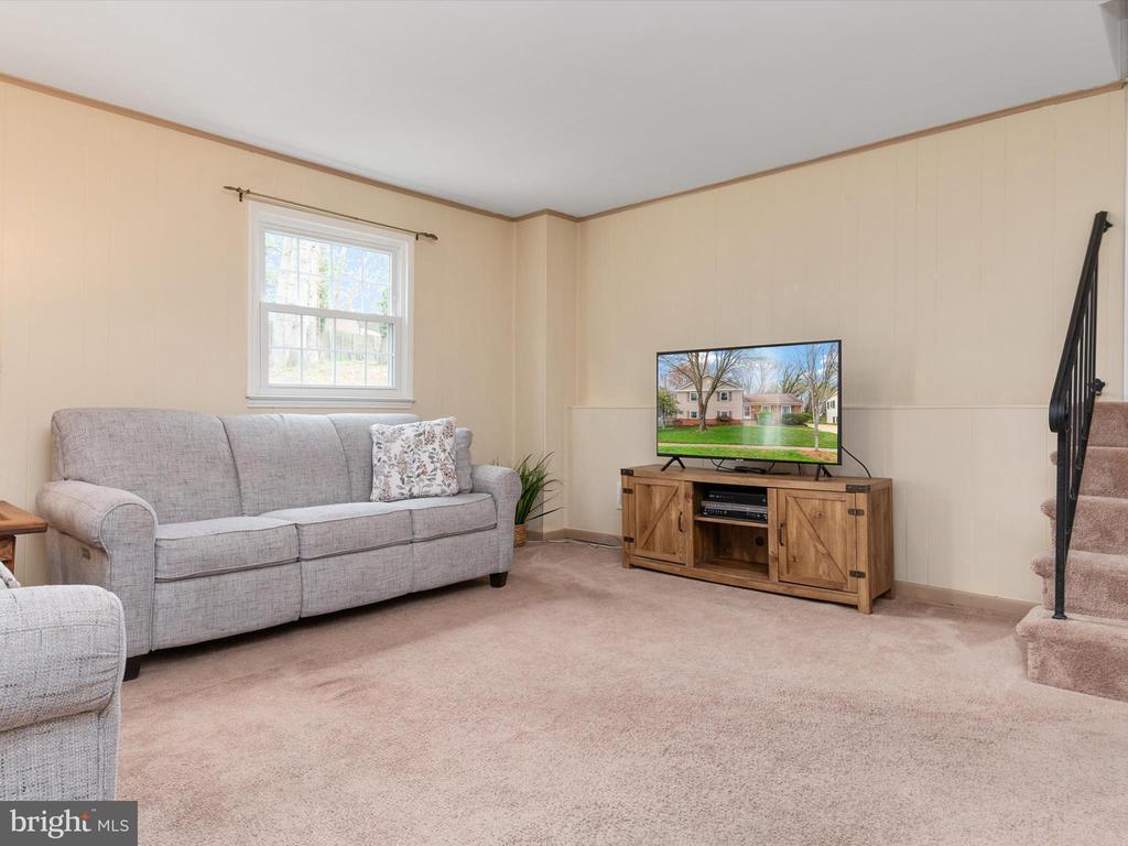 11804 MONTAGUE DRIVE