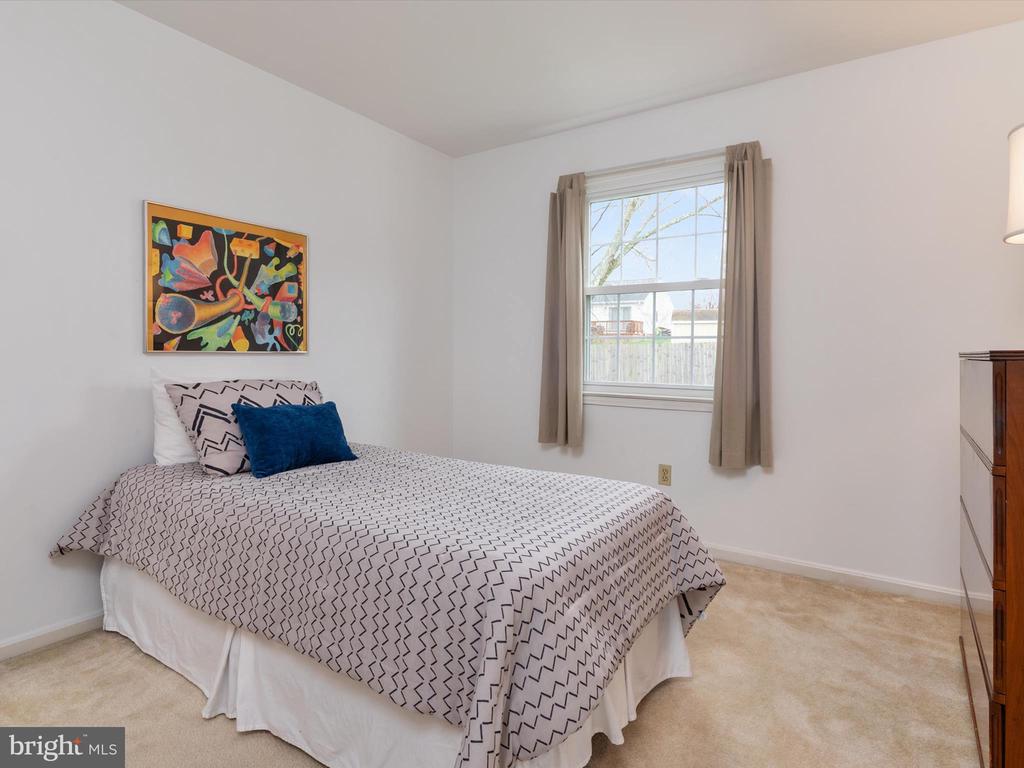 11804 MONTAGUE DRIVE