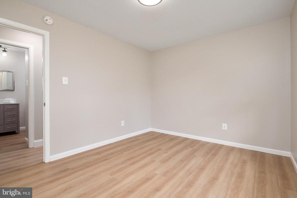12508 MILLSTREAM DRIVE