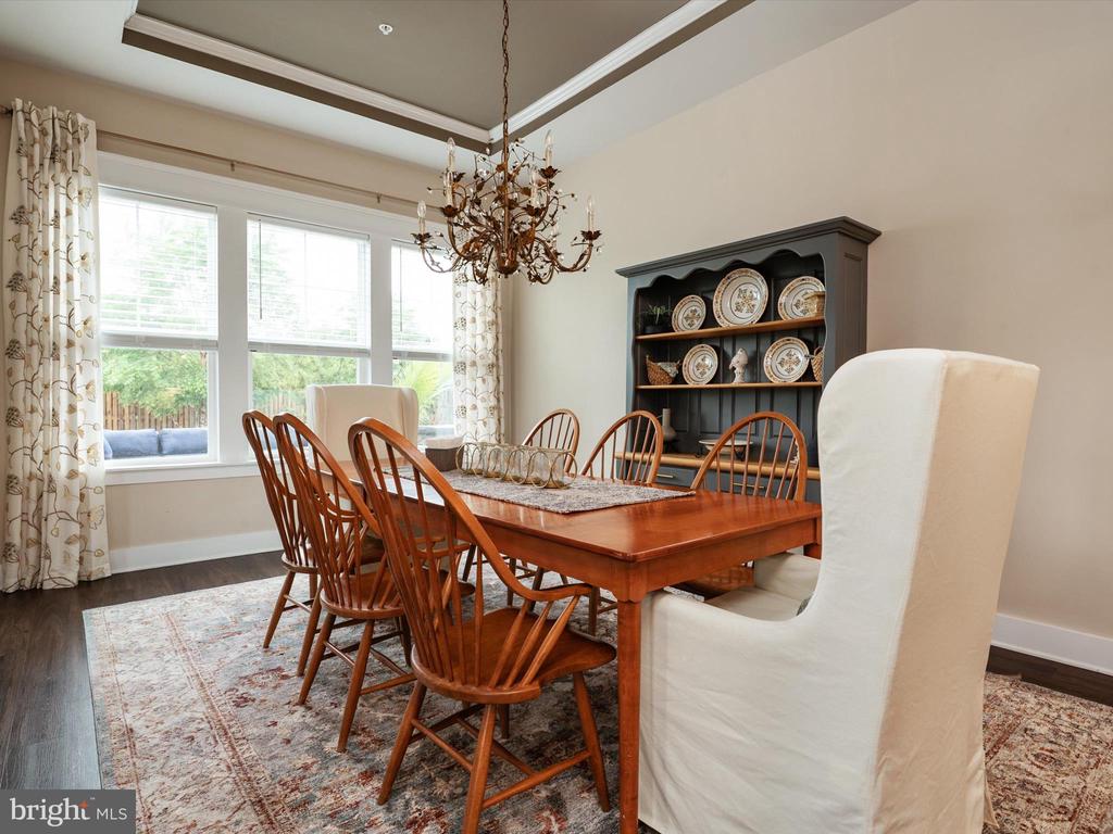 320 BAYBERRY DRIVE