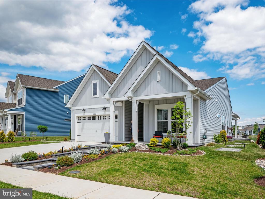 124 NIGHTHAWK DRIVE