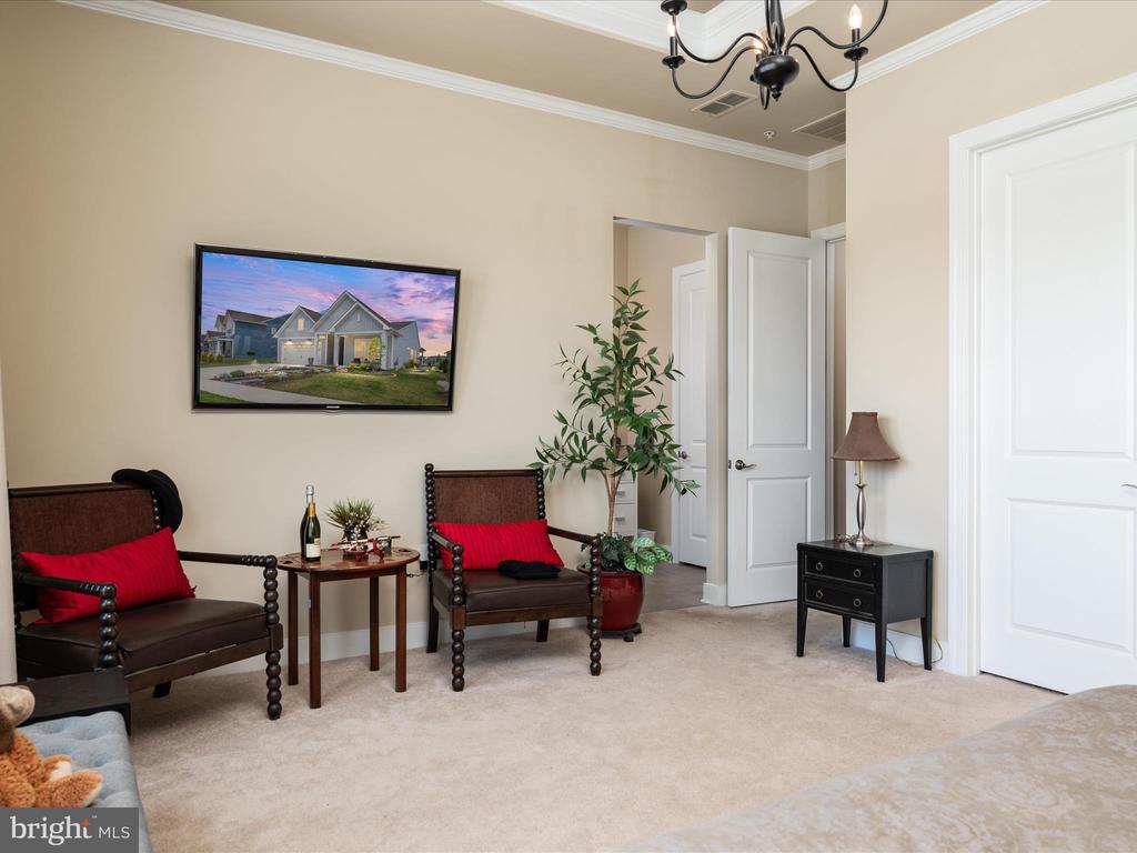 124 NIGHTHAWK DRIVE