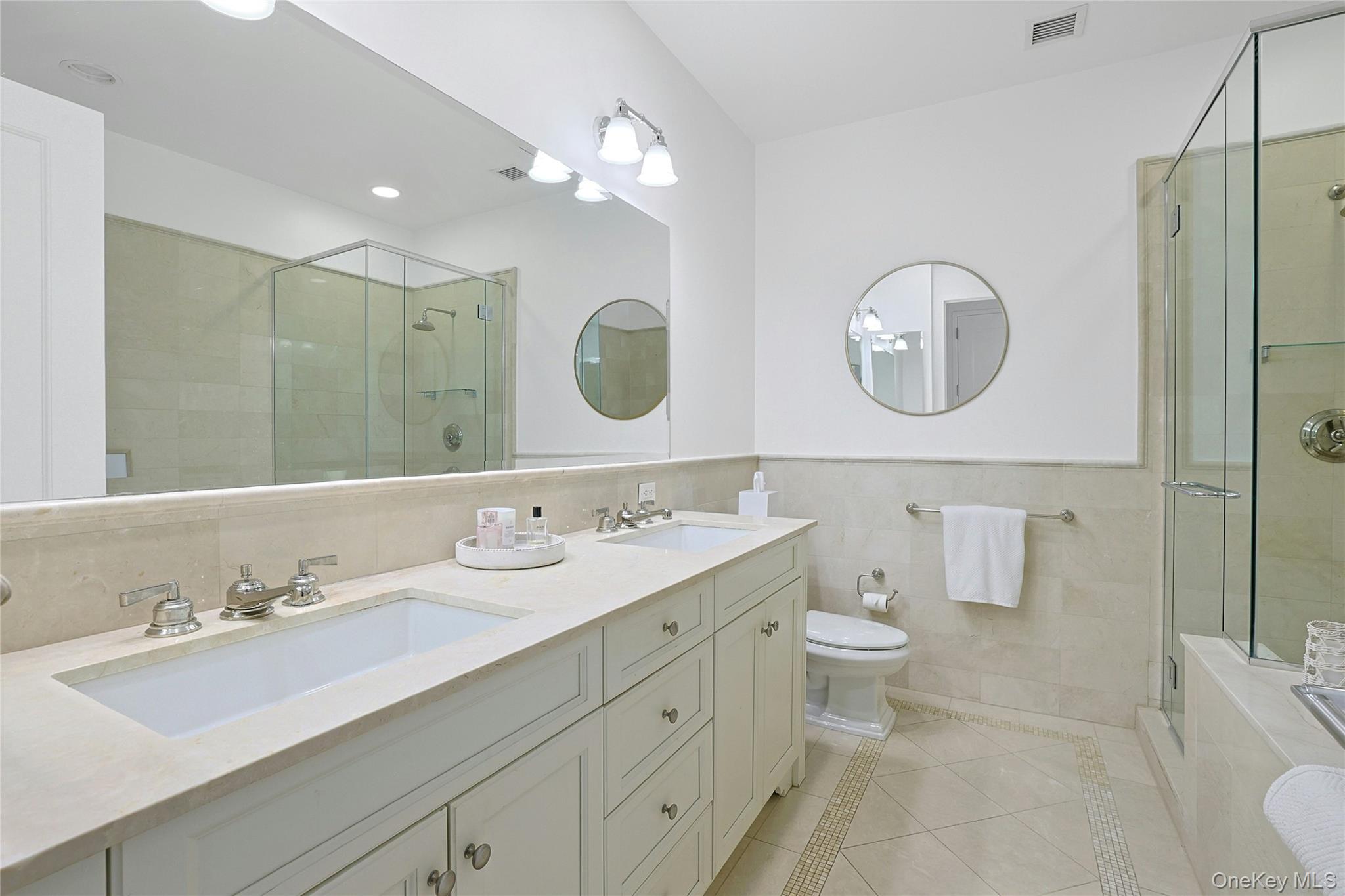 10 City Place Unit: 31F