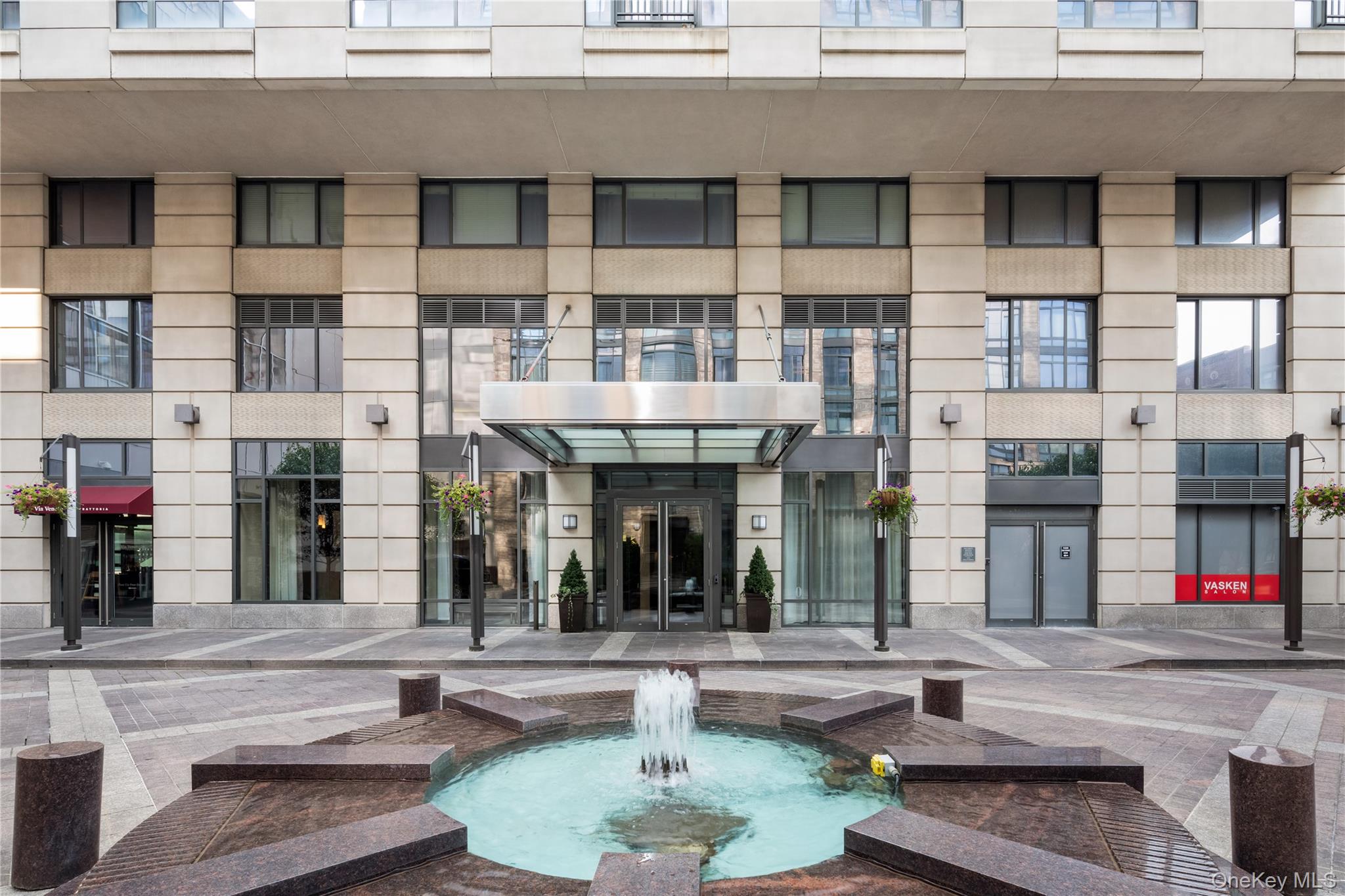 10 City Place Unit: 31F