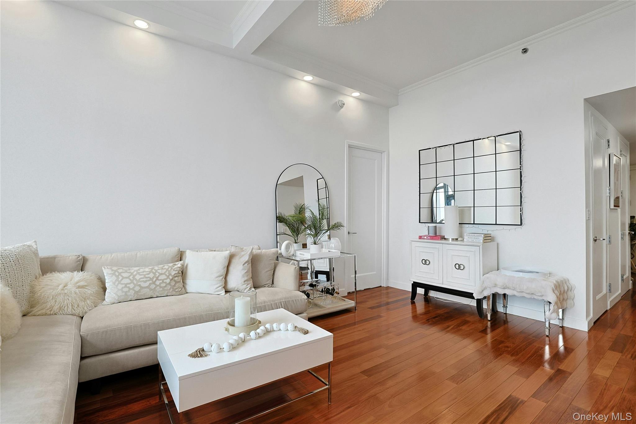 10 City Place Unit: 31F