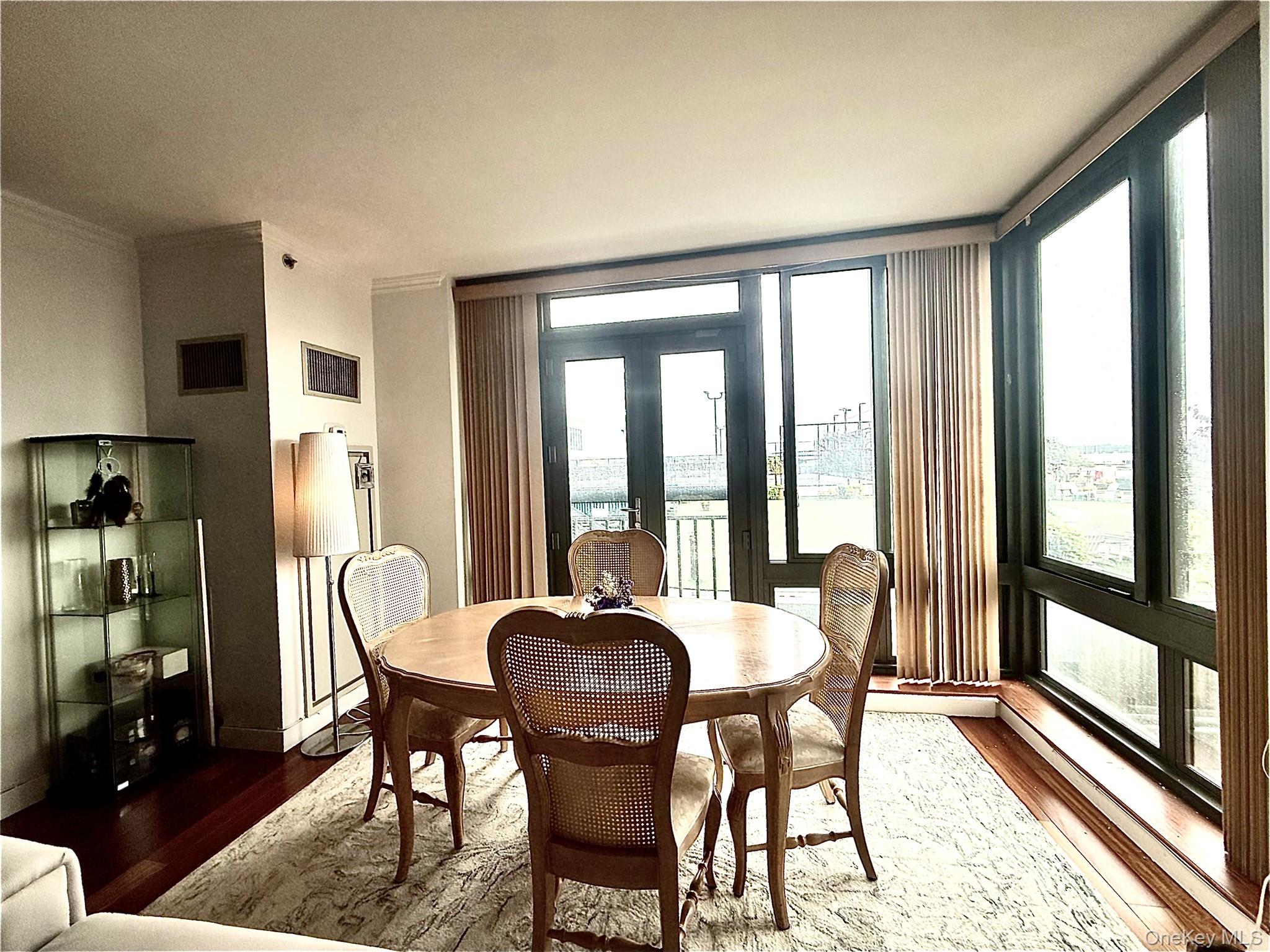 10 City Place Unit: 9G