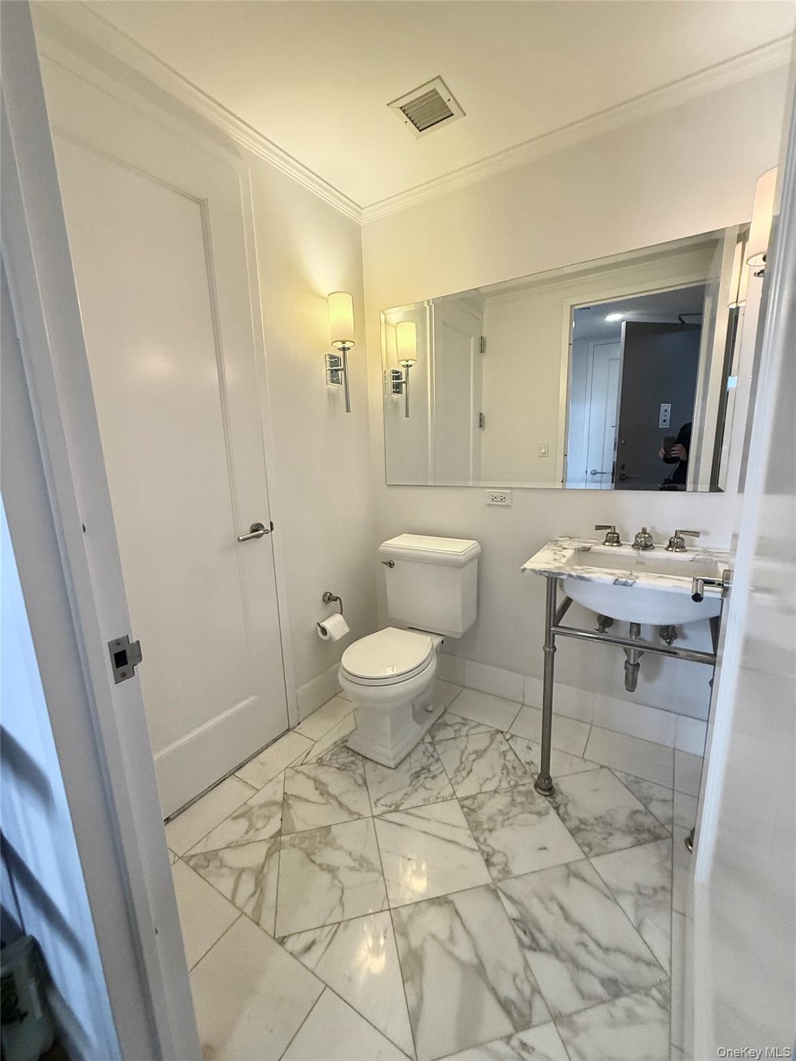 10 City Place Unit: 9G