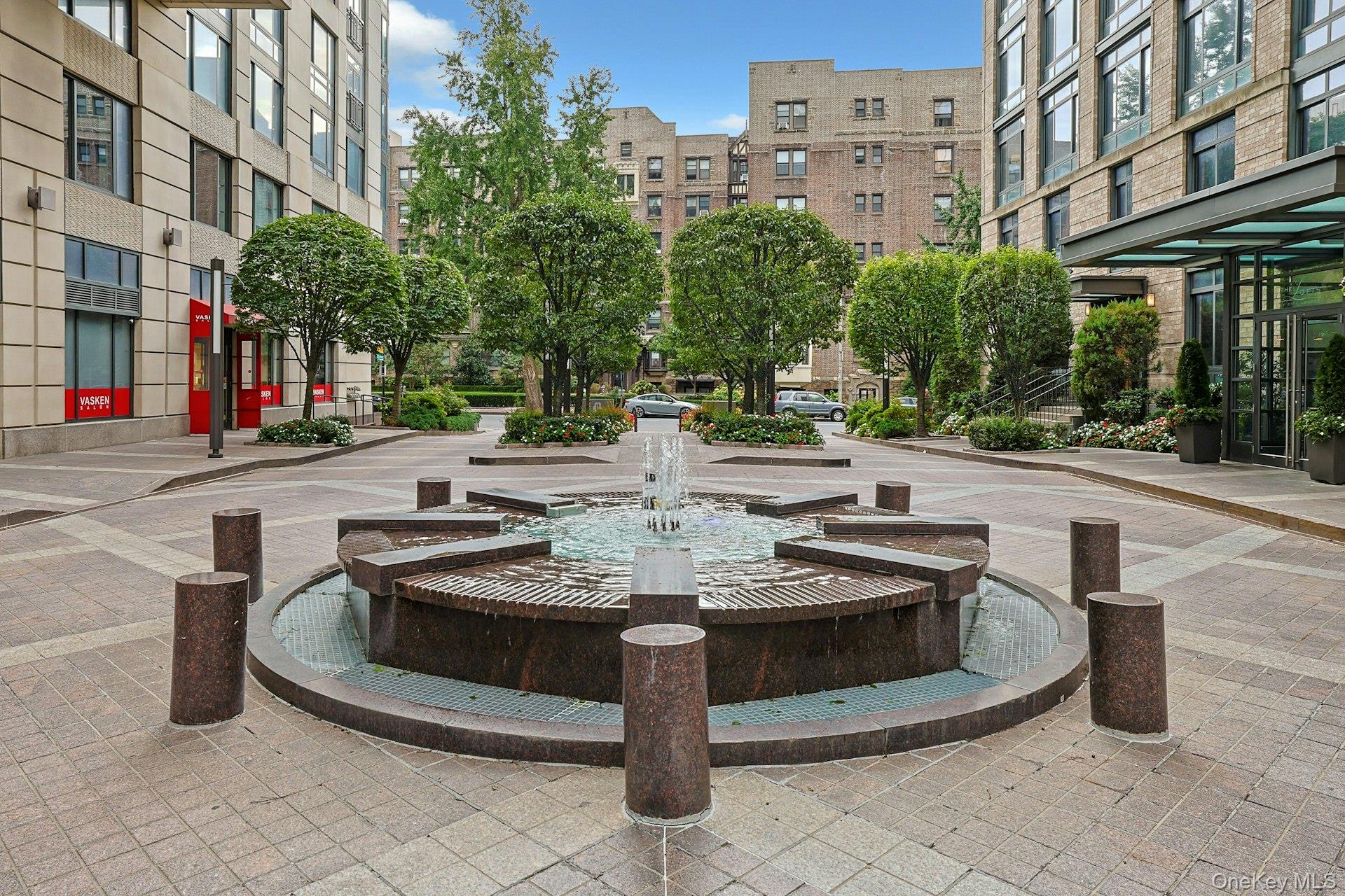 10 City Place Unit: 9G