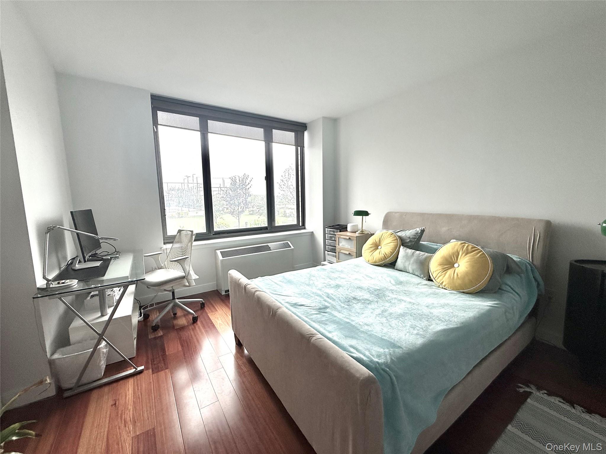 10 City Place Unit: 9G