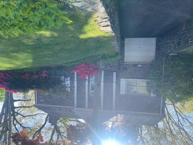24 (aka 28) Ritchie Drive