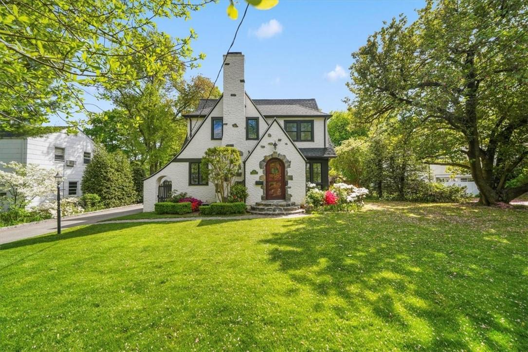 18 Fairway Drive