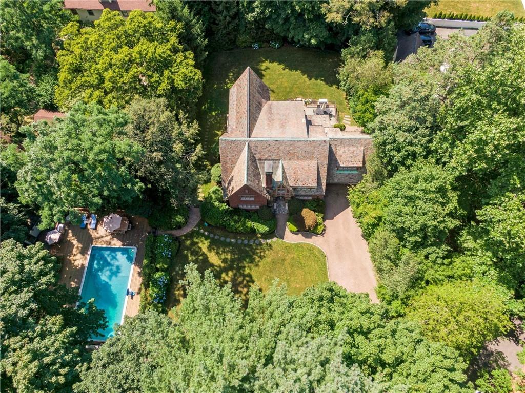 6 Dickel Road