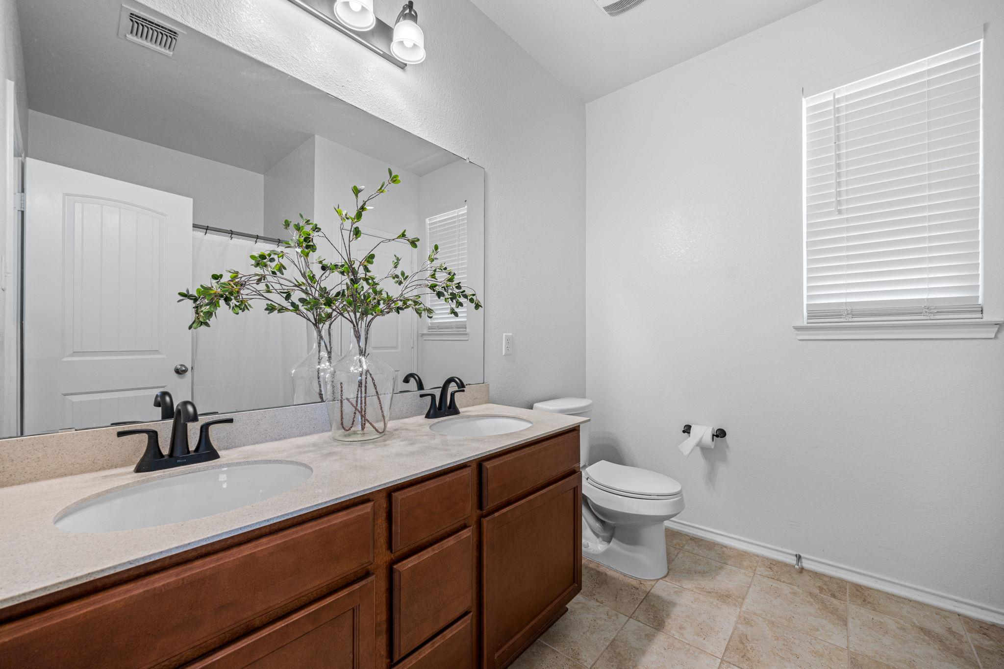 1107 Sagebrush DR