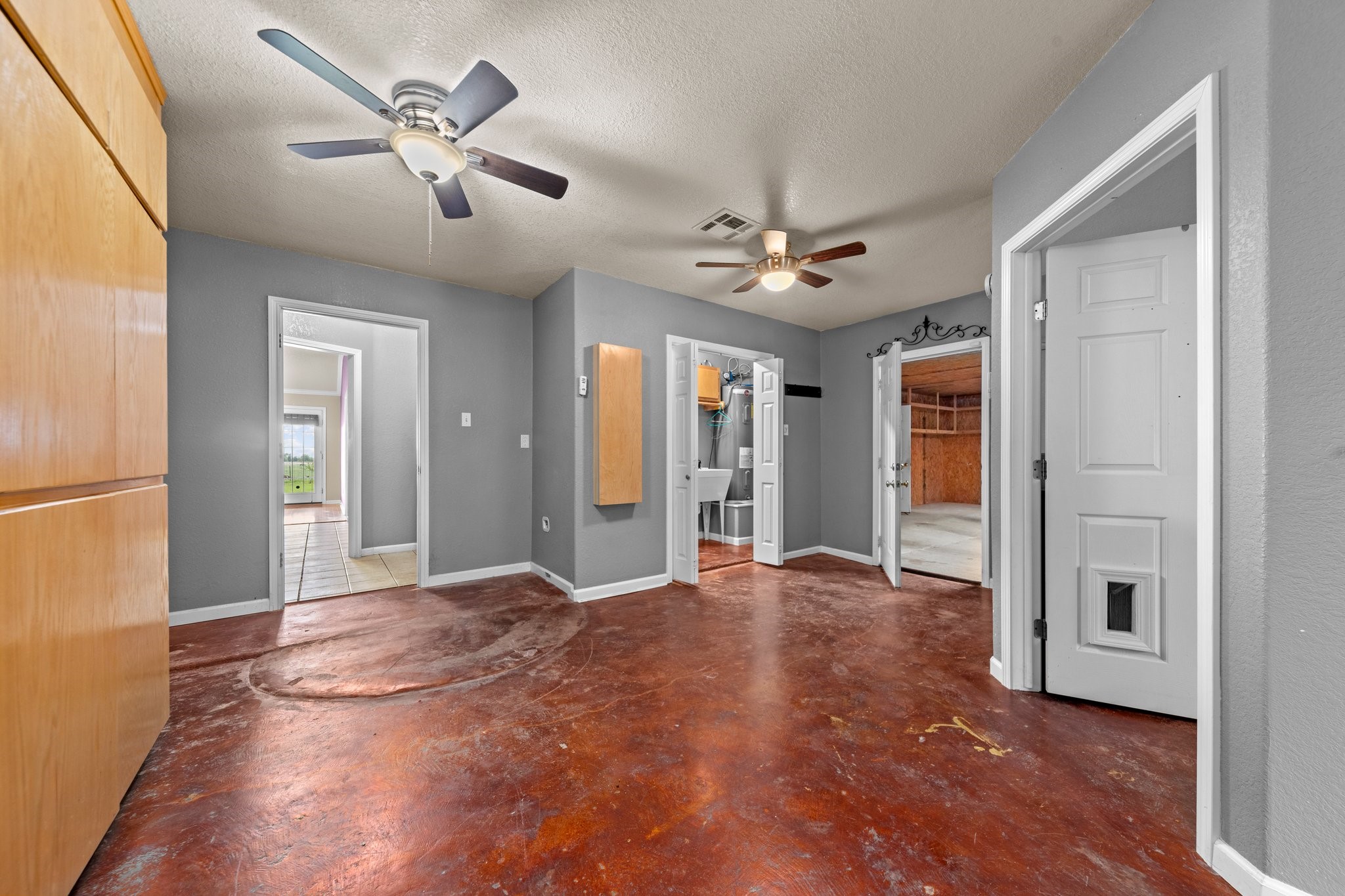 1065 W Hillyard Road