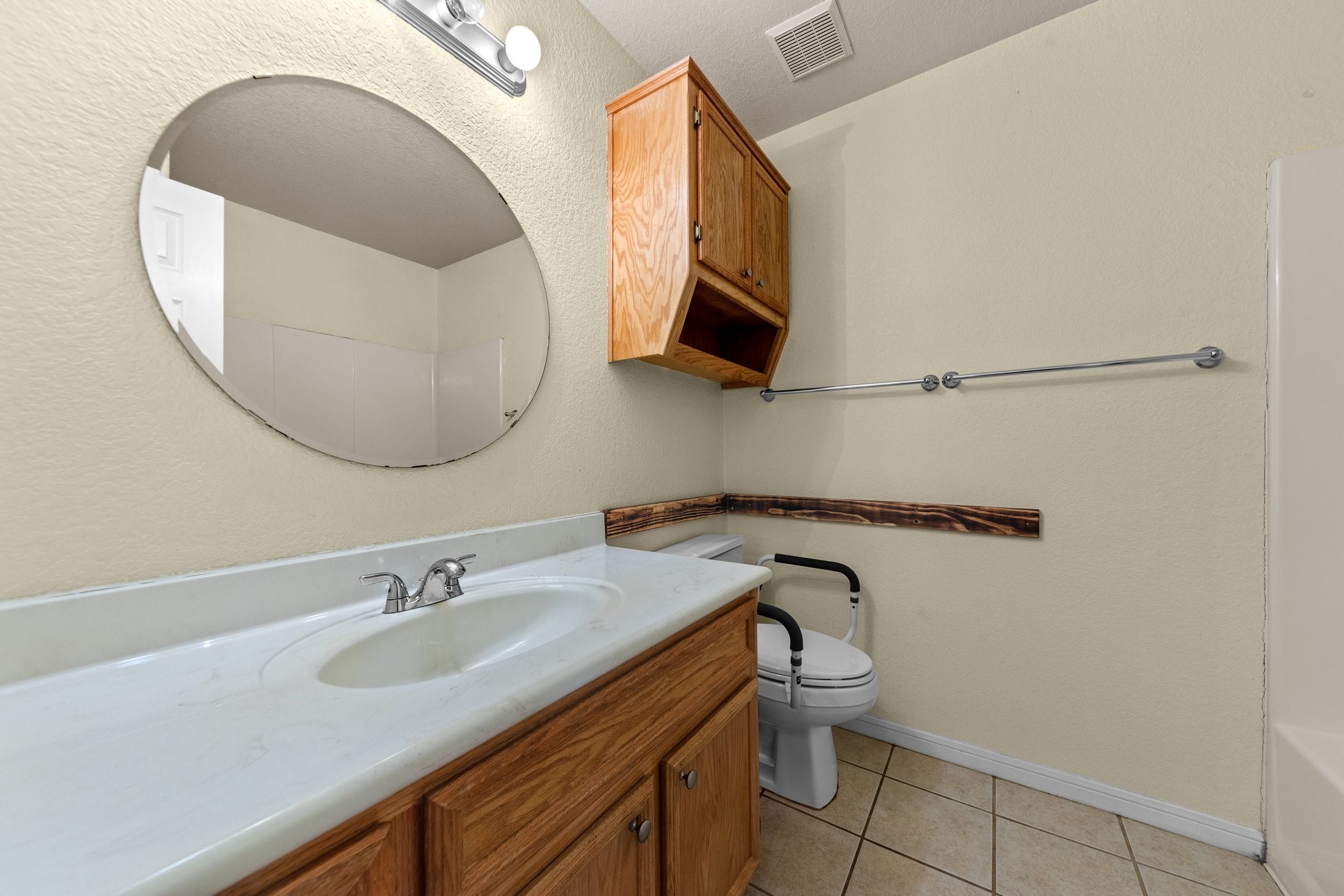 1065 W Hillyard Road