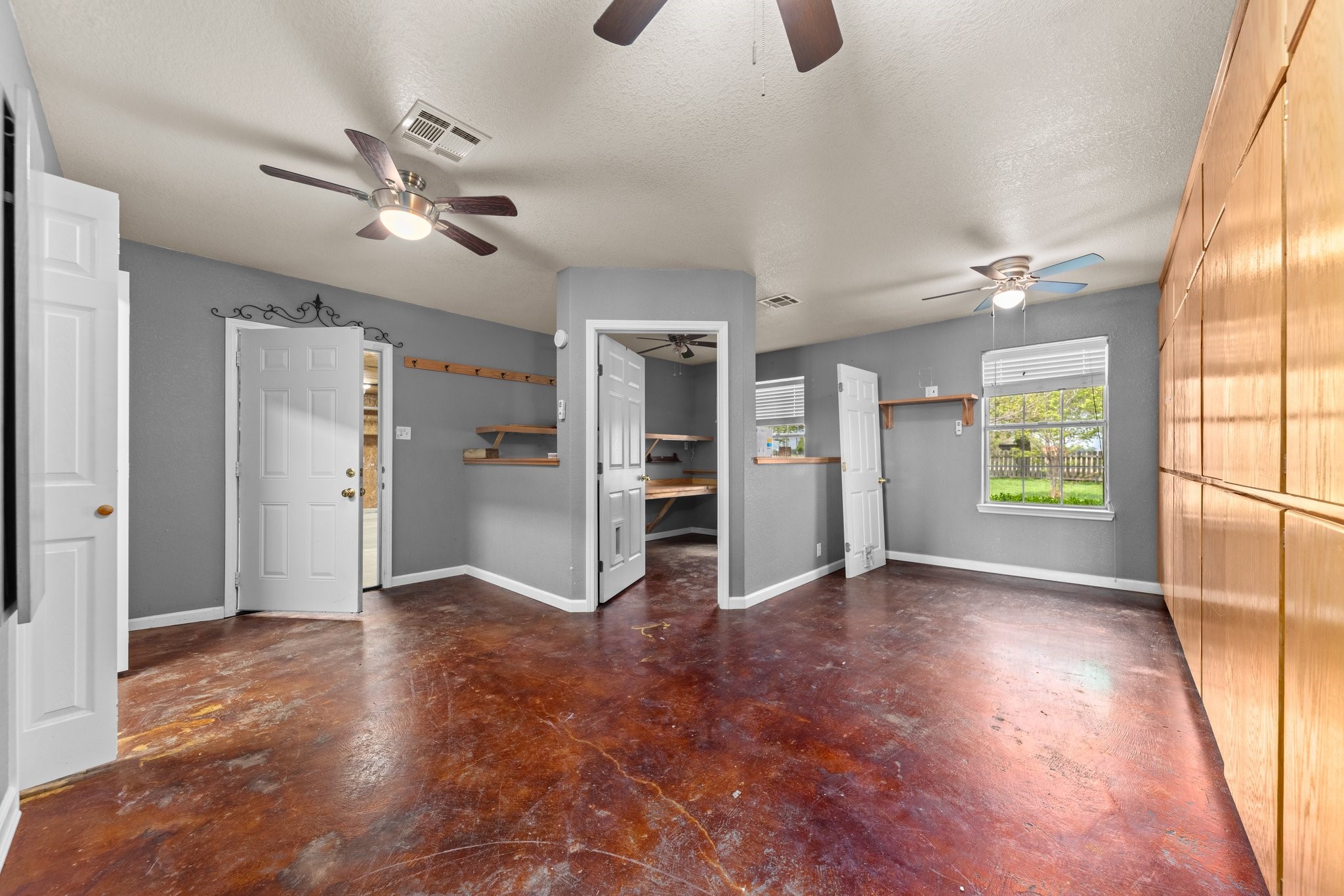 1065 W Hillyard Road